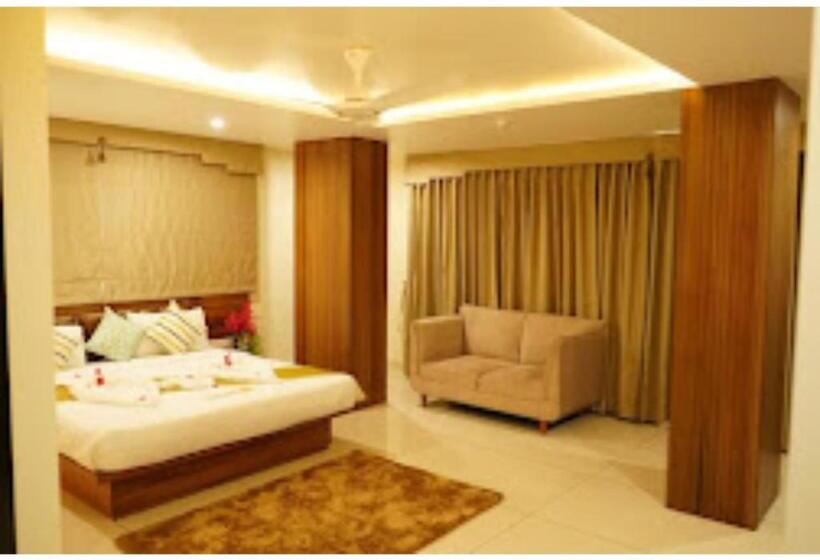 酒店 Giri Palace Madhya Pradesh