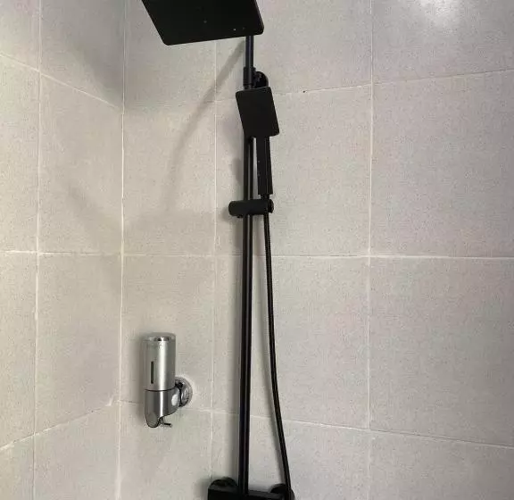 ホテル Pinggan Cliff