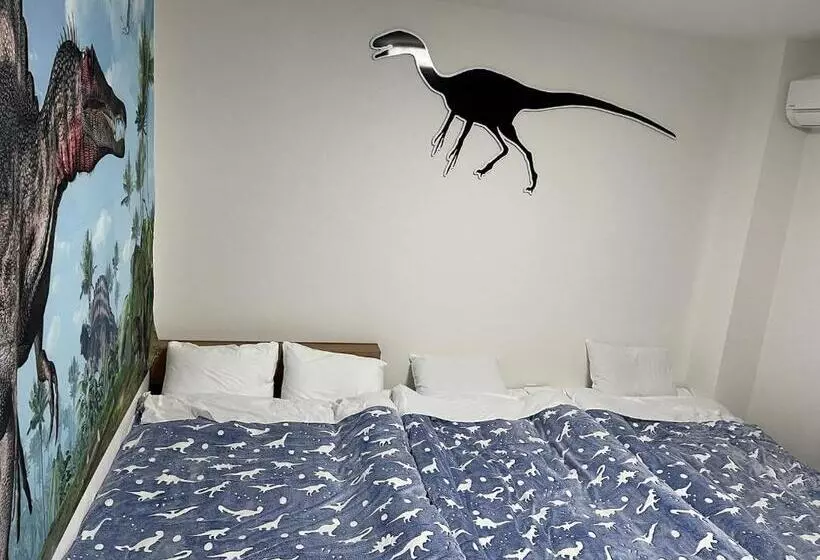 Majatalo 11月フルリフォーム 12月オープン恐竜一色ゲストハウスdinosaur Guesthouse