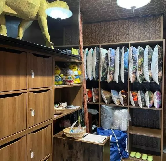 Majatalo 11月フルリフォーム 12月オープン恐竜一色ゲストハウスdinosaur Guesthouse