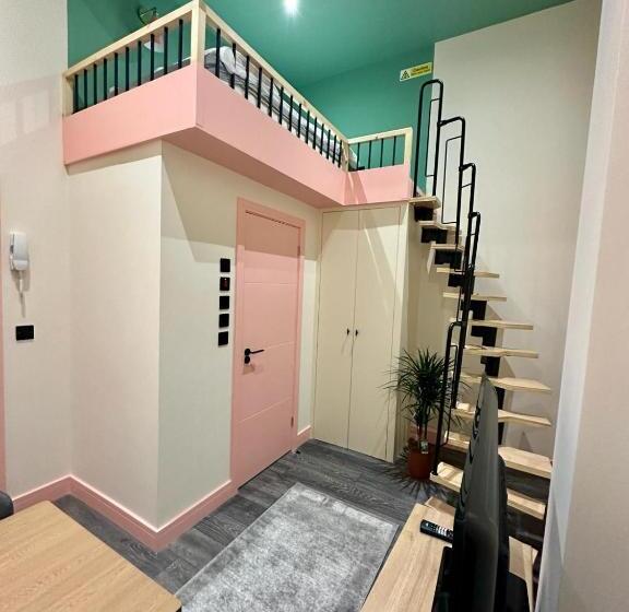 פנסיון Cozy En Suite Loft In Trendy Local