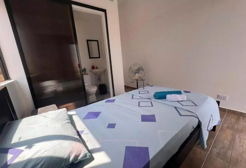 ペンション Epifania Hostel