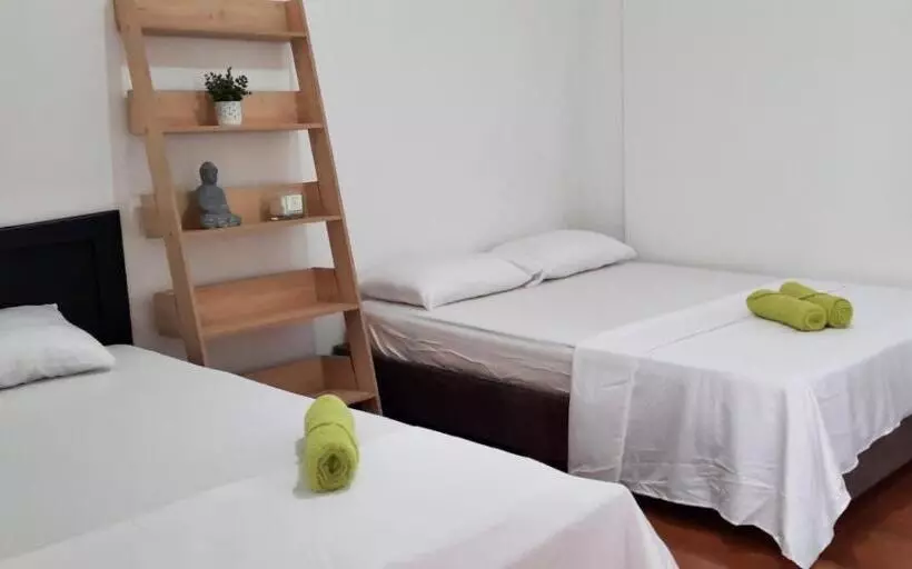 ペンション Epifania Hostel