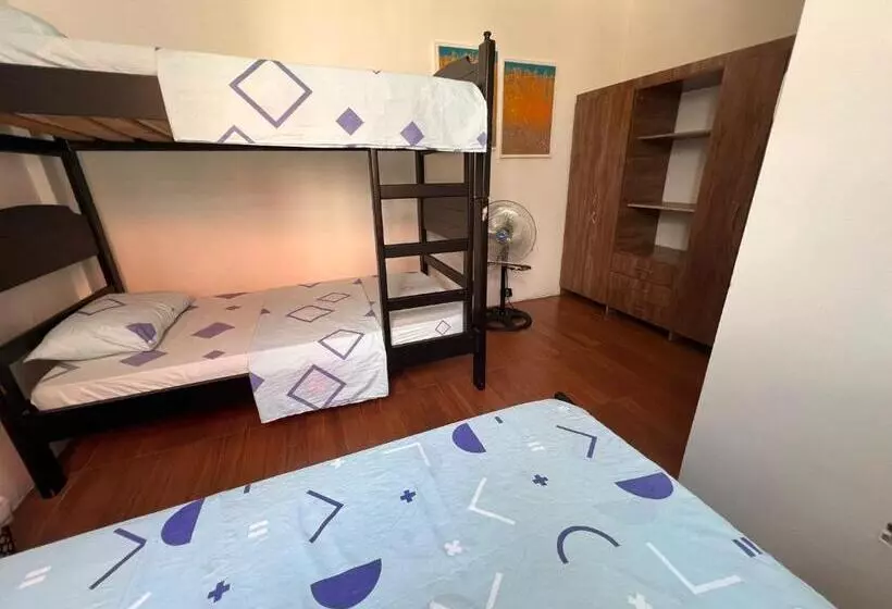 ペンション Epifania Hostel