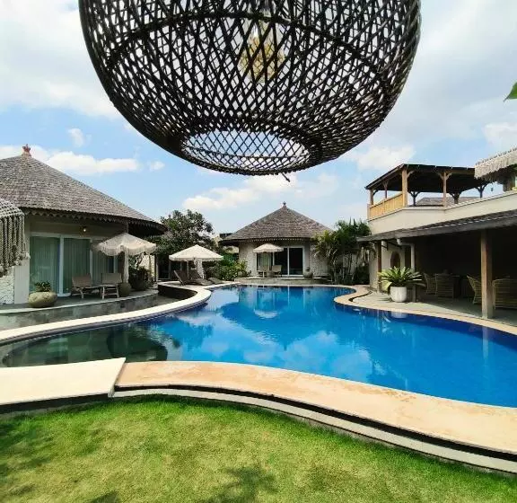 Resort Villa Suerte