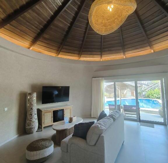 Resort Otel Villa Suerte