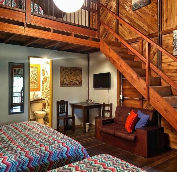 هاستل Posada Turistica Avalon