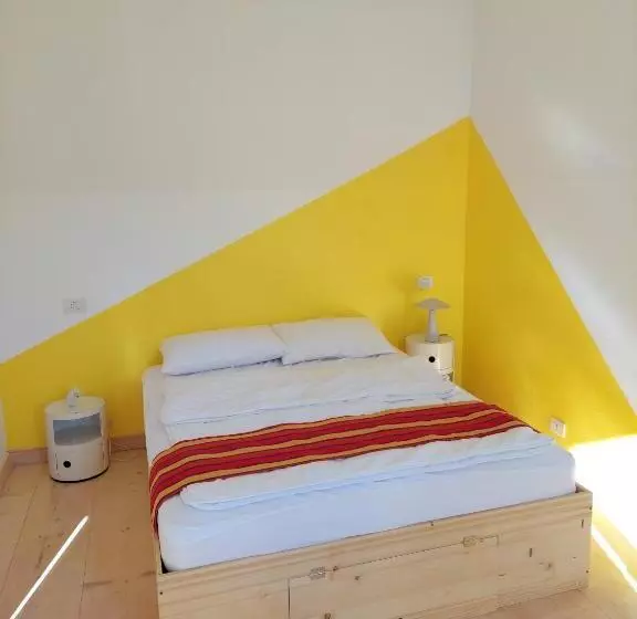 Aamiaismajoitus (B&B) Lassù Mini