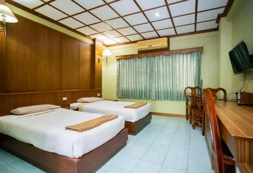 ホテル โรงเเรมสินสยามรีสอร์ท