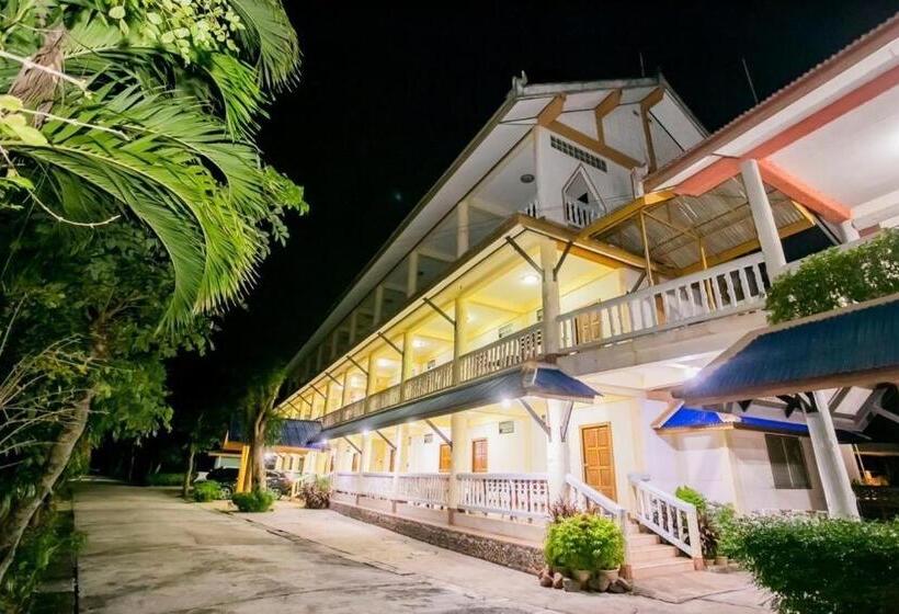 ホテル โรงเเรมสินสยามรีสอร์ท