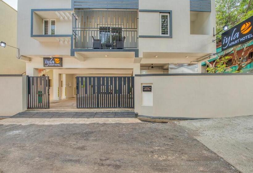 هتل Iyla Apart