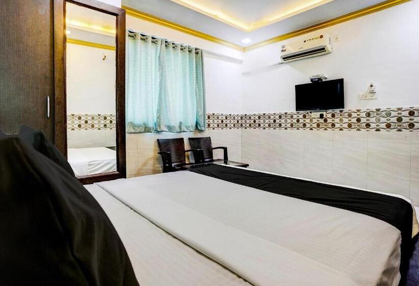 هتل Oyo Flagship Shree Sai Residency