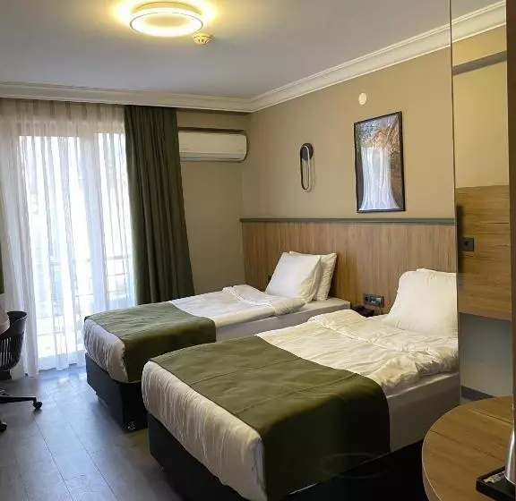 ホテル Rest By Dedeman Karabük