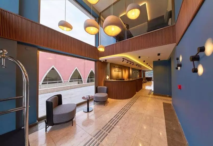 ホテル Rest By Dedeman Karabük