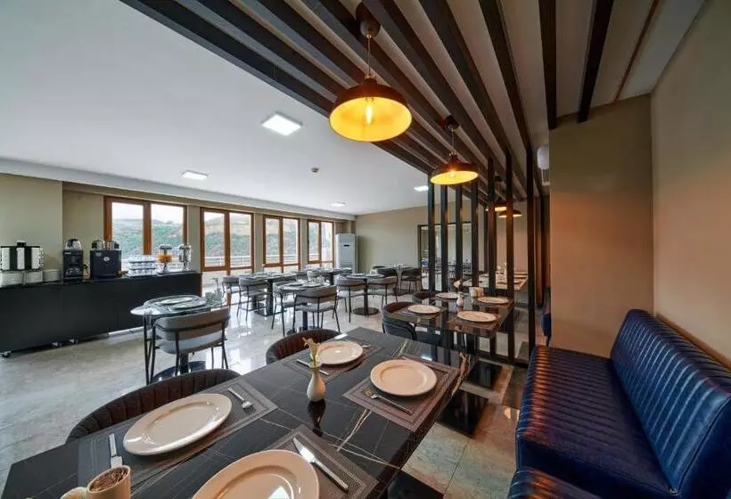 ホテル Rest By Dedeman Karabük