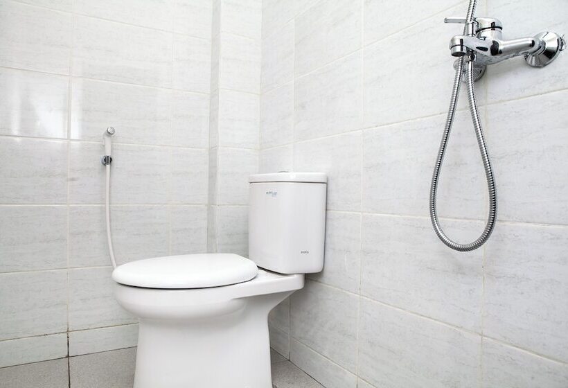 Отель Saba Ayu Guest House