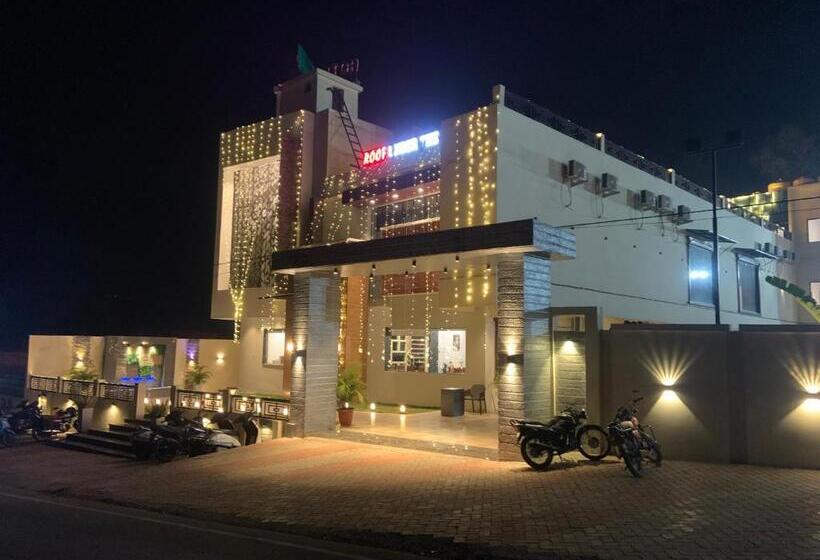 酒店 Saluja Primeland