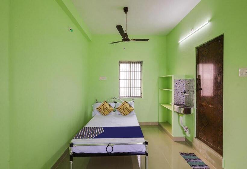 Hotelli Spot On The Green Park