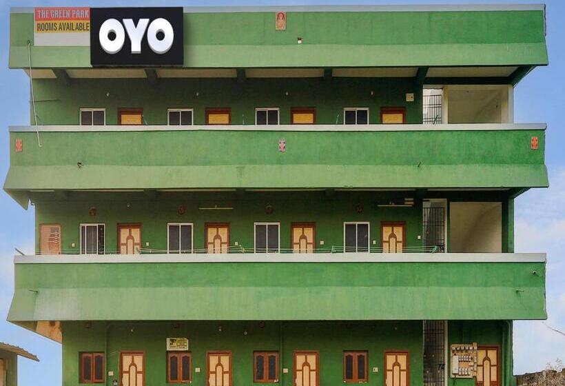 Hotelli Spot On The Green Park