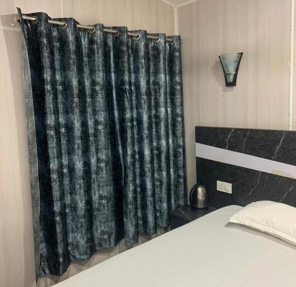 فندق Sydney X Huts