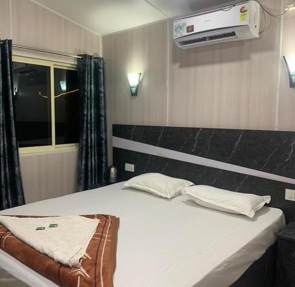 فندق Sydney X Huts