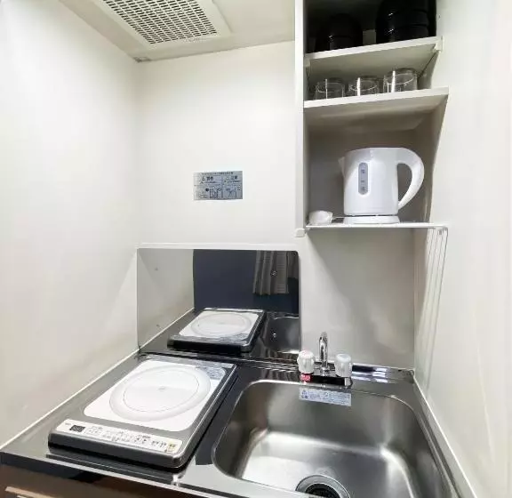 Hotelli Tomi Home 2f