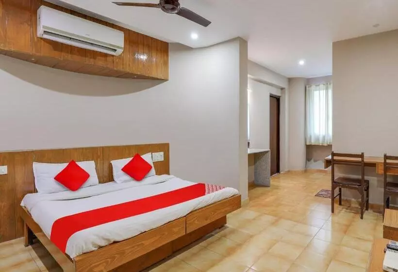 Oyo Hotel Roshni