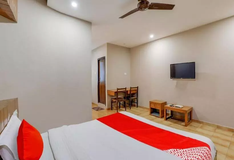 Oyo Hotel Roshni