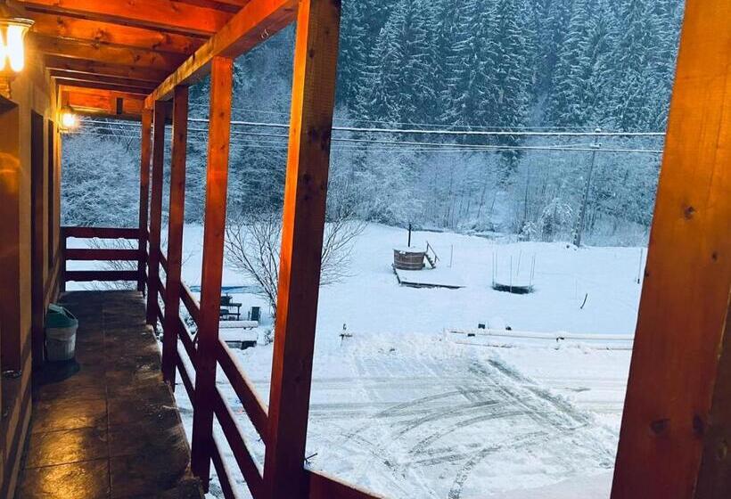 ペンション Cabana Loredana