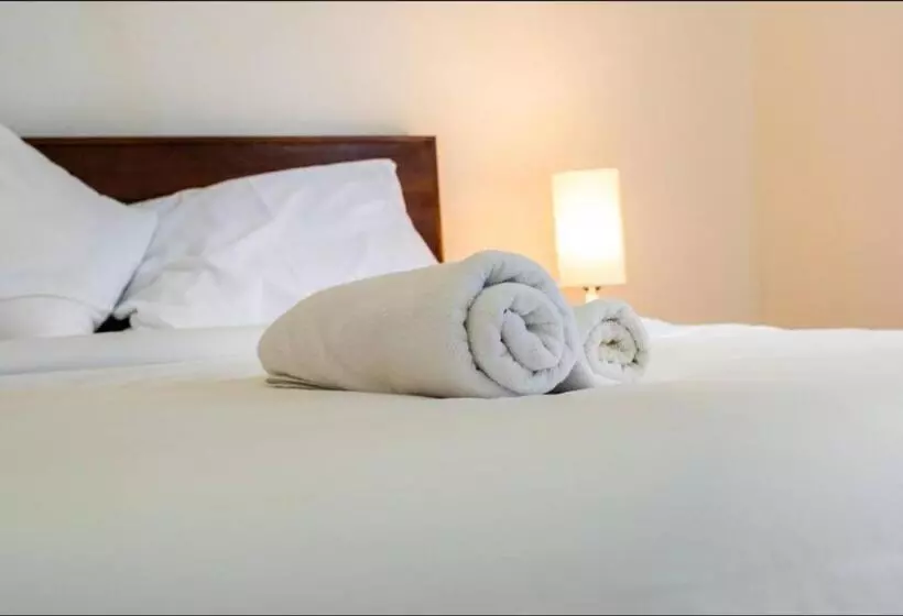 ペンション Canggu Ocean House/pink. By Walk To The Beach!