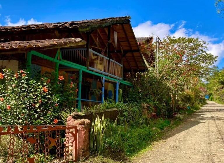 Majatalo Casa, Sol Y Montaña