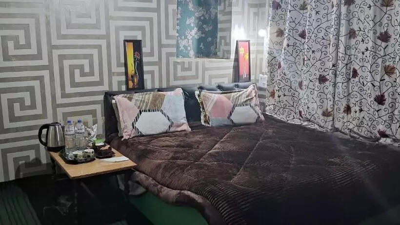 ペンション Conifer View Guest House