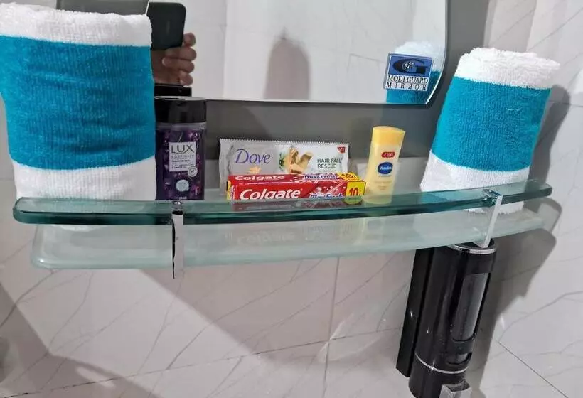 ペンション Conifer View Guest House