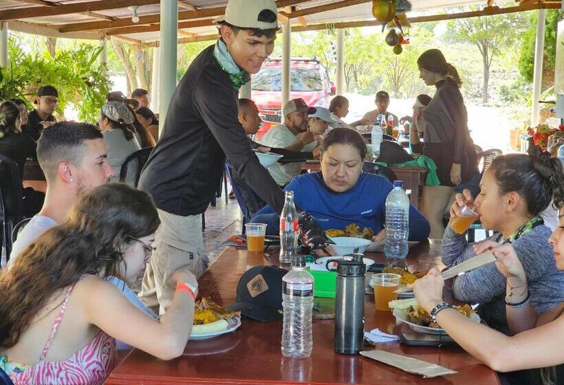 Пансион Hostal Sol De Verano Doña Lilia