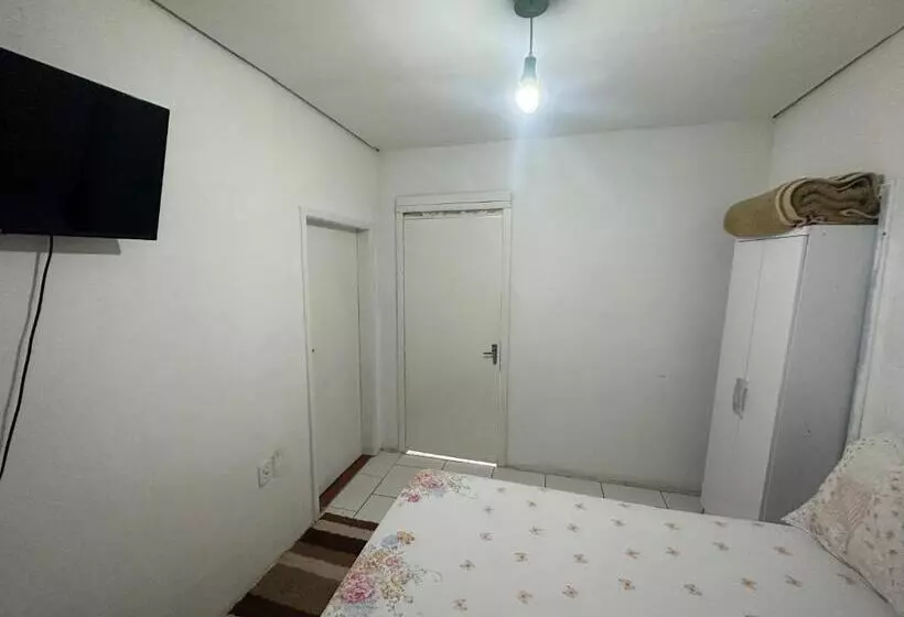 ペンション Hostel 853 Lages Sc Serra Catarinense