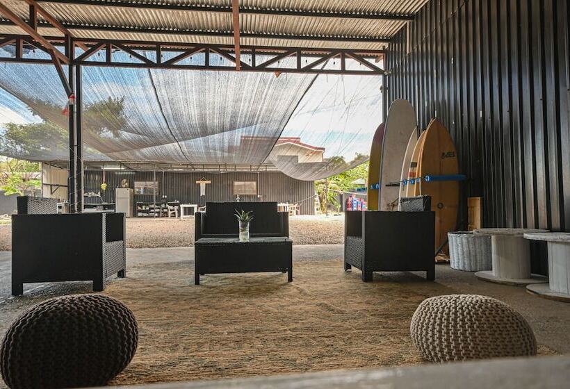 بنسيون Hostel Real