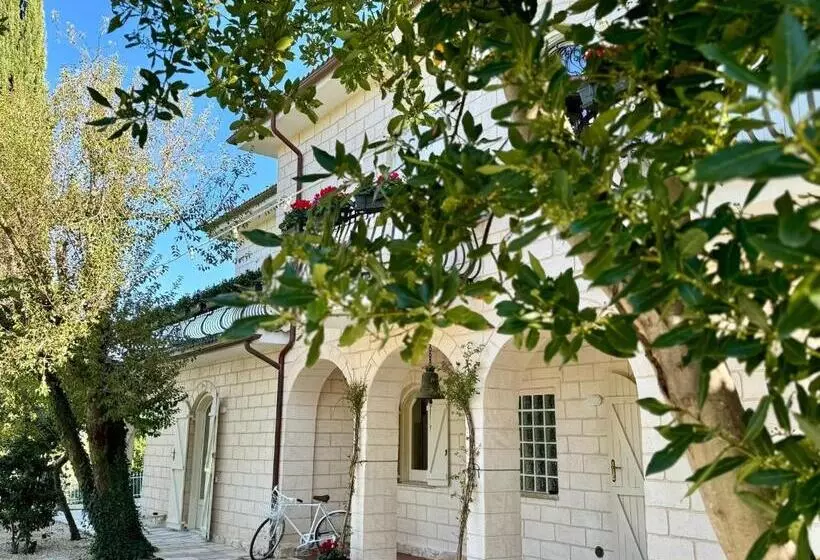 ペンション Lamapulia