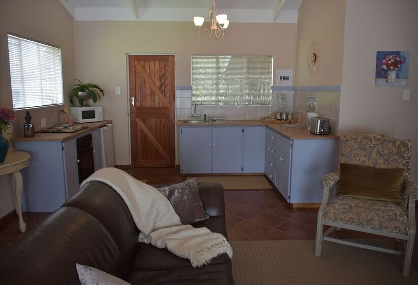 Clarens Retreat