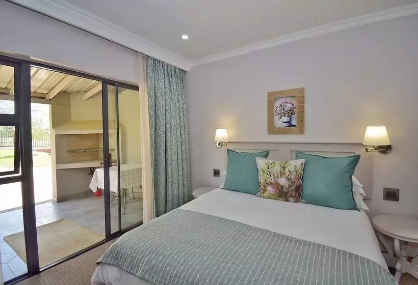 Clarens Retreat