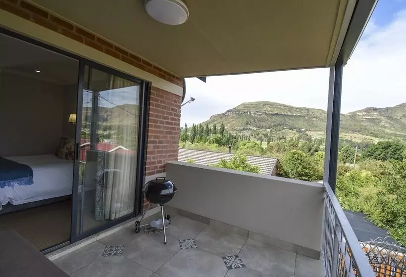 Clarens Retreat