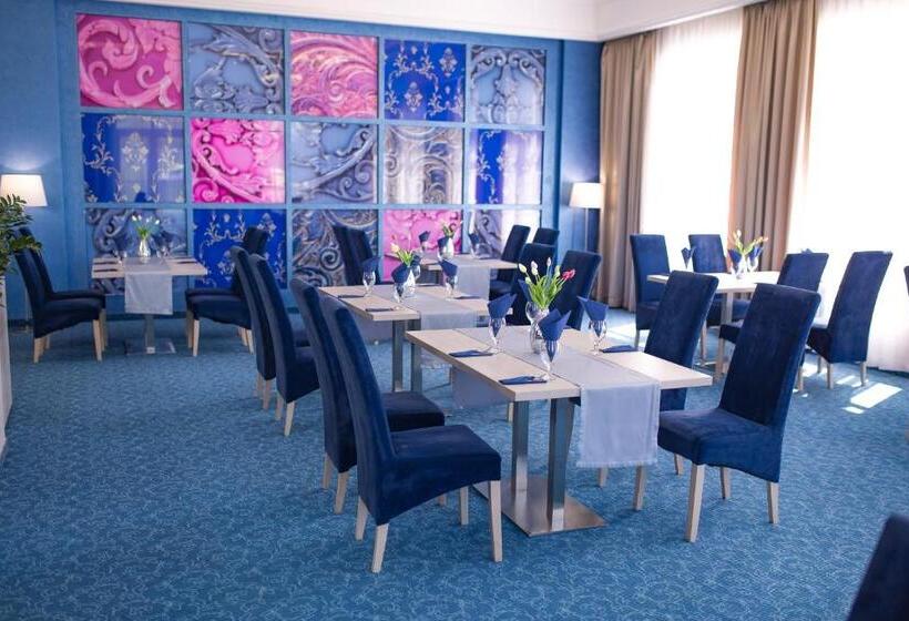 酒店 Alabaster Rezydencja