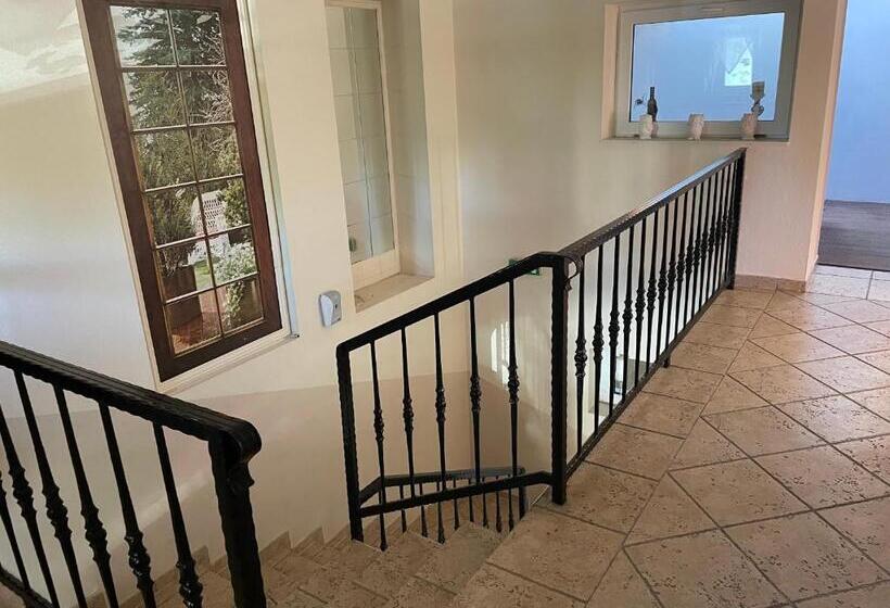 Hotel Bagolyvár Inárcs