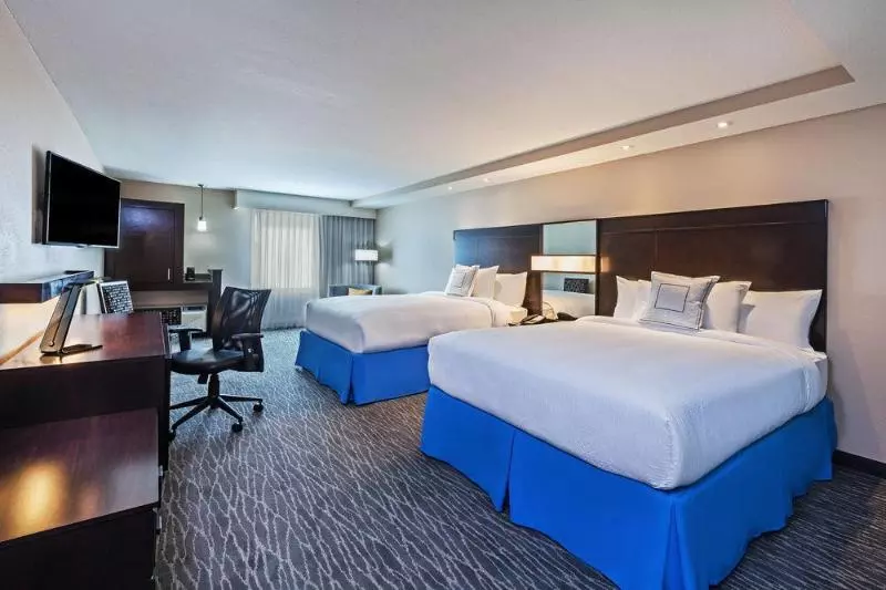 ホテル Courtyard Houston I10 West/park Row