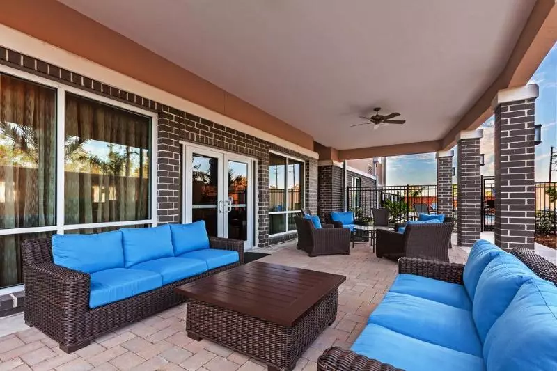 ホテル Courtyard Houston I10 West/park Row