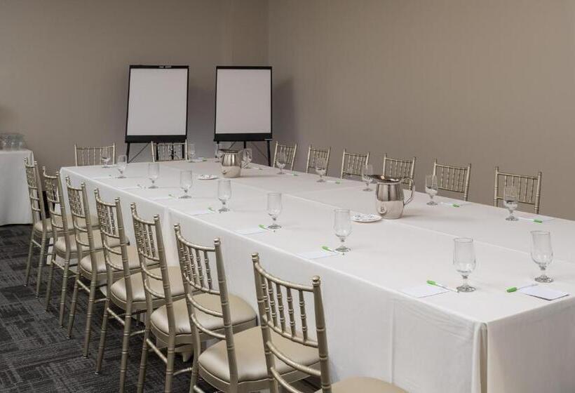 فندق Courtyard By Marriott Lake George