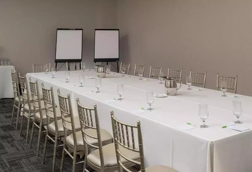 ホテル Courtyard By Marriott Lake George