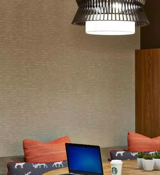 ホテル Courtyard By Marriott Lake George
