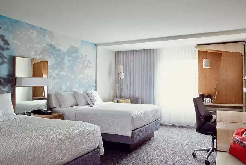 ホテル Courtyard By Marriott Lake George