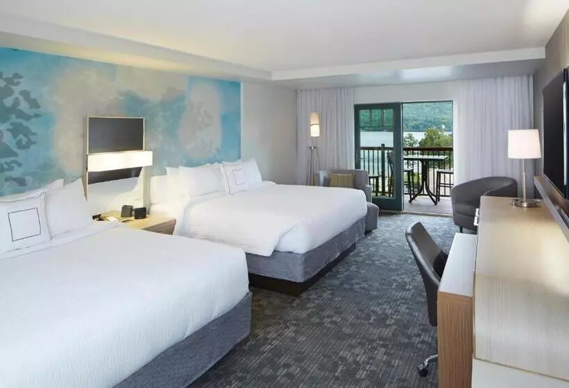 ホテル Courtyard By Marriott Lake George