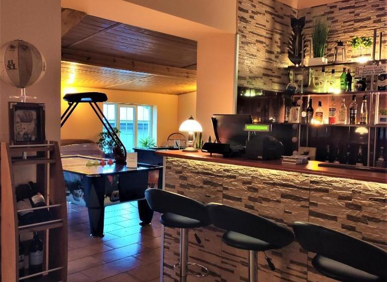 בית מלון כפרי Helena